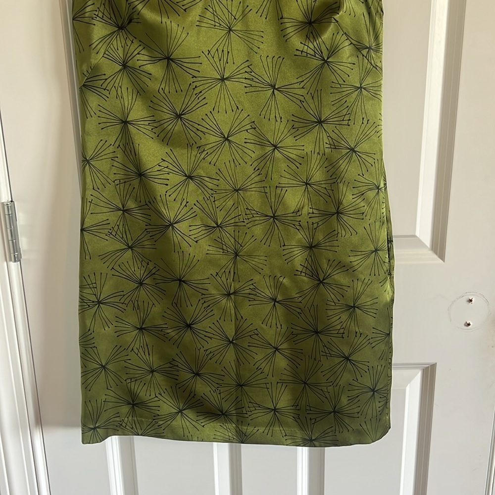 Urban Chic Green Shimmer London Times Dress beaded neckline 8 - Picture 3 of 7